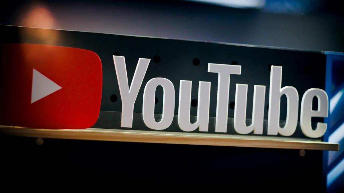 A YouTube 2027-től A/B-tesztelést tesz lehetővé a videók eltérő vágásaihoz, a nézők visszaéléstől tartanak