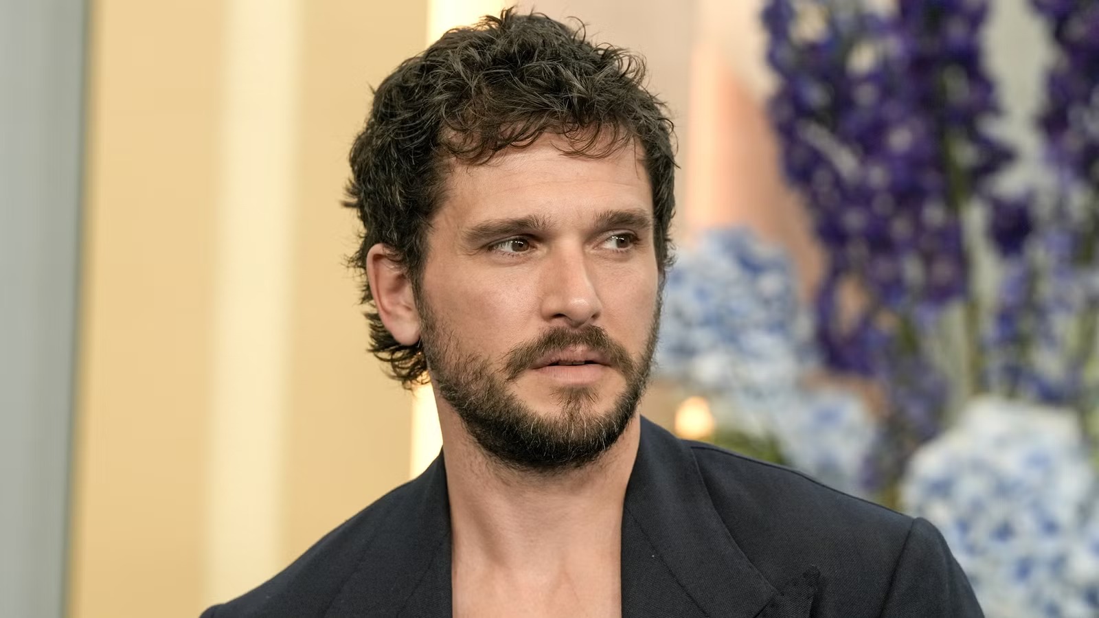 Kit Harington már el tudja képzelni, hogy valaha újra Jon Snow bőrébe bújjon